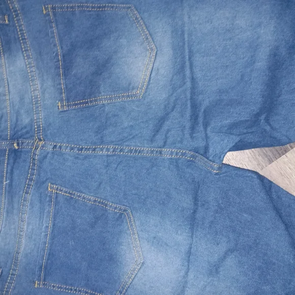 Women's Blue Jean shorts - Picture 4 of 5